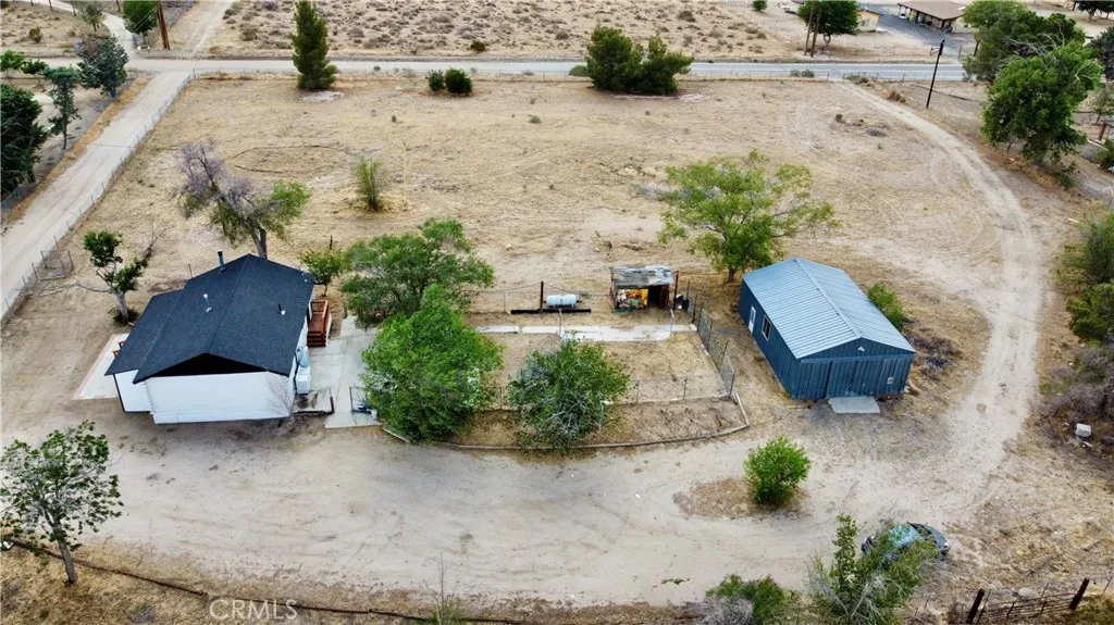 11213 Monte Vista Road, Phelan, California 92371 home-pic-36