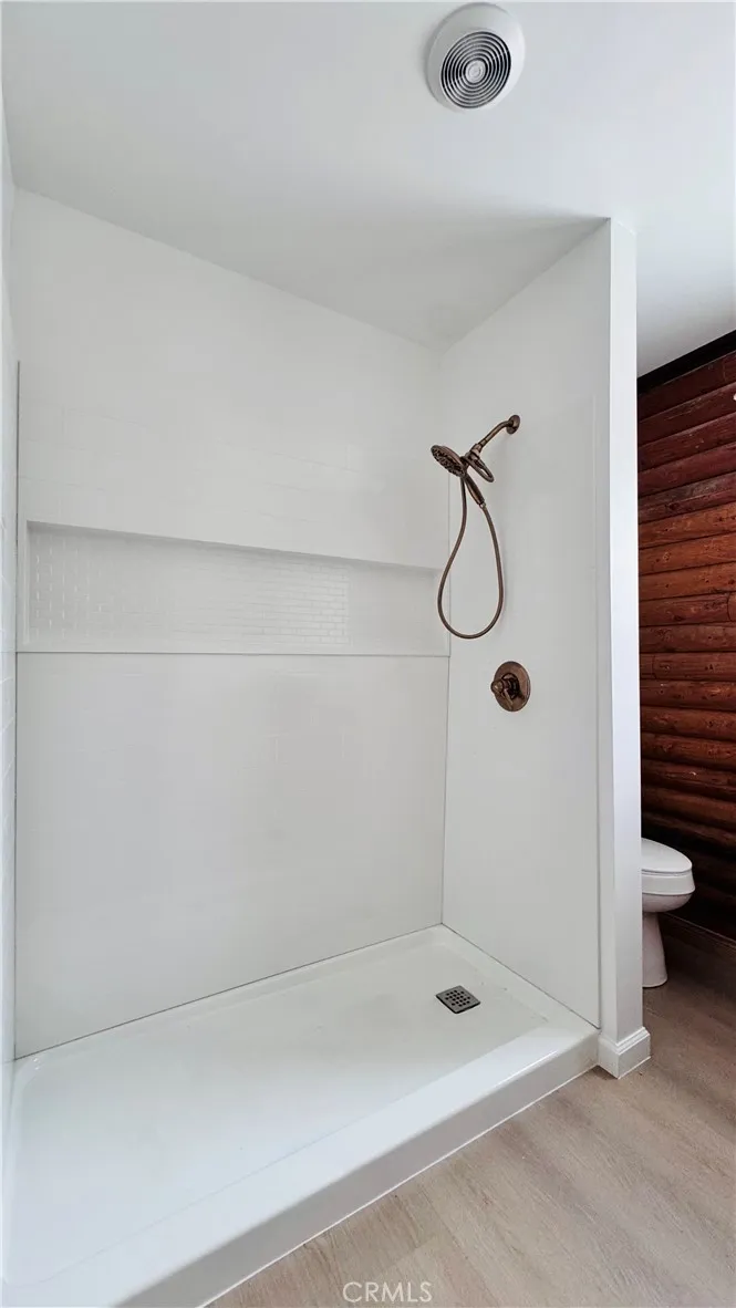 11213 Monte Vista Road, Phelan, California 92371 home-pic-32