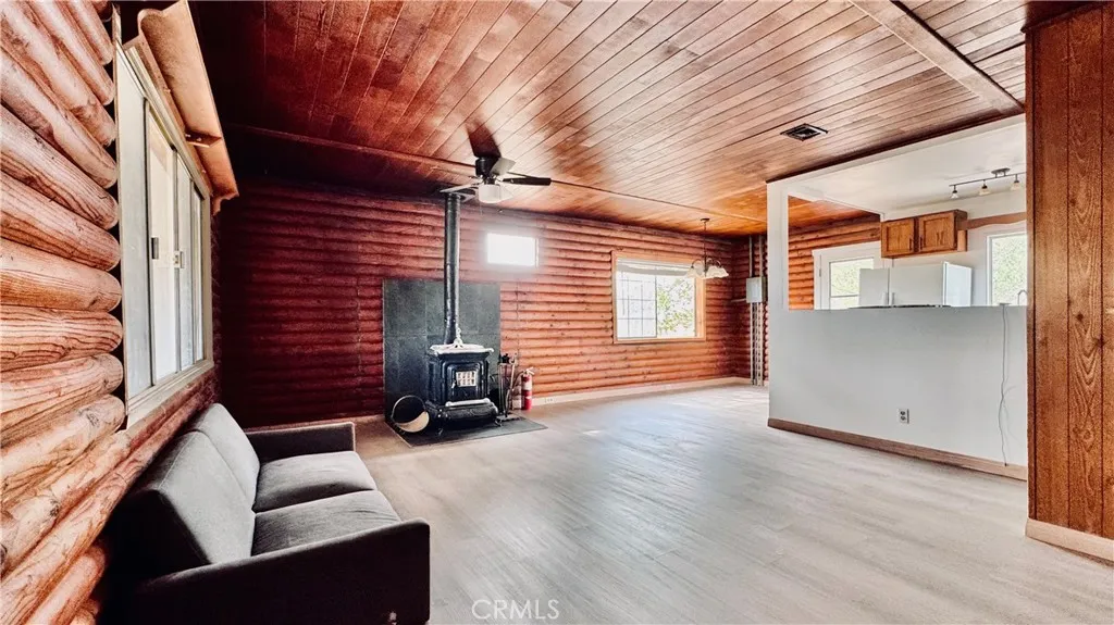 11213 Monte Vista Road, Phelan, California 92371 home-pic-21