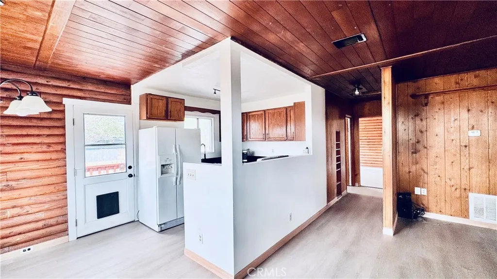 11213 Monte Vista Road, Phelan, California 92371 home-pic-23