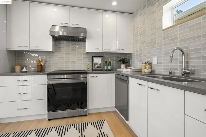 2514 Mathews St, Berkeley, California 94702