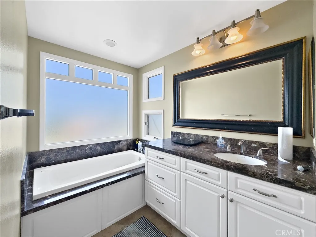 121 Loma Lane, San Clemente, California 92672 home-pic-17