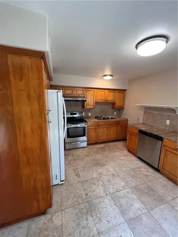 1331 Parkside Drive, West Covina, California 91792