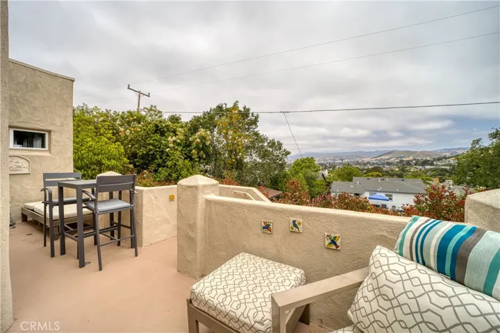 516 Stoneridge Dr, San Luis Obispo, California 93401