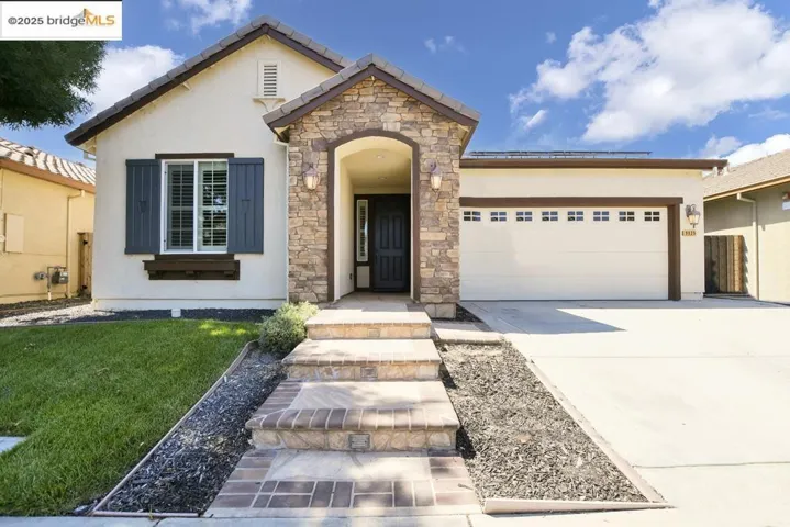 9925 Pyramid Way, Discovery Bay, California 94505