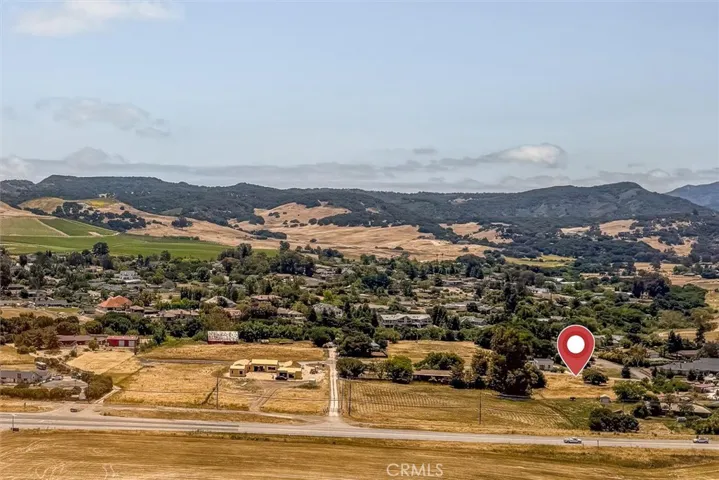 5275 Windmill Way, San Luis Obispo, California 93401