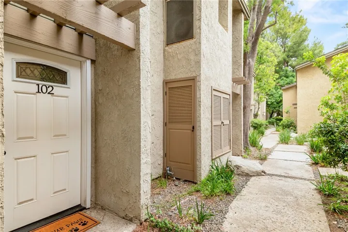 4900 E Chapman Avenue 102, Orange, California 92869
