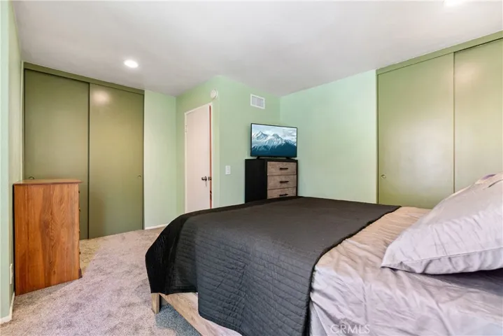 101 W Riverdale Avenue 23, Orange, California 92865