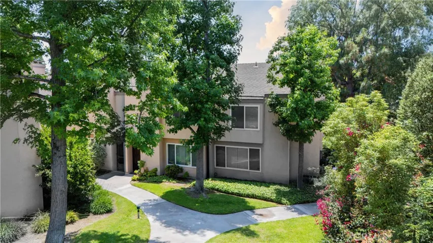 101 W Riverdale Avenue 23, Orange, California 92865