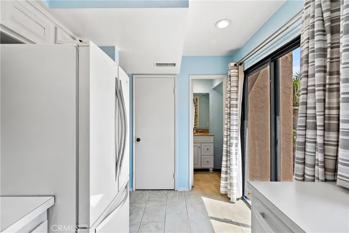 101 W Riverdale Avenue 23, Orange, California 92865