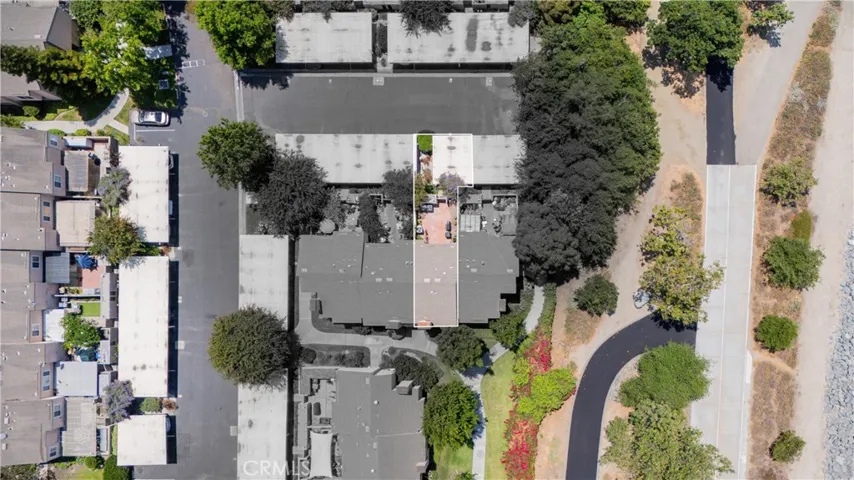 101 W Riverdale Avenue 23, Orange, California 92865