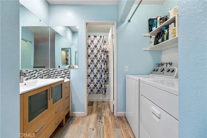 101 W Riverdale Avenue 23, Orange, California 92865