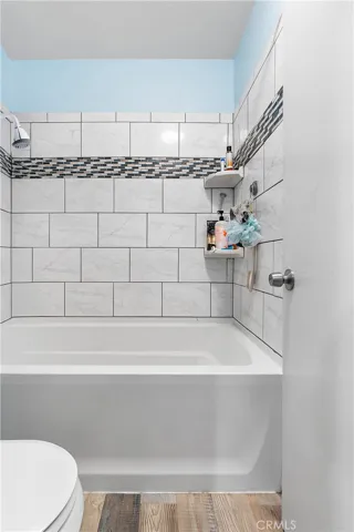 101 W Riverdale Avenue 23, Orange, California 92865