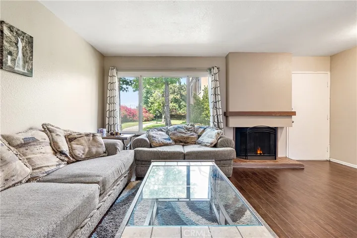 101 W Riverdale Avenue 23, Orange, California 92865