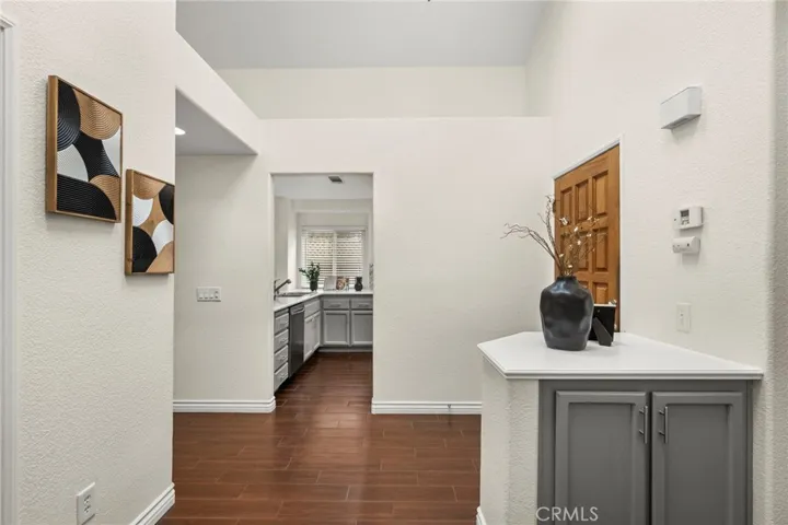 Entryway with storage