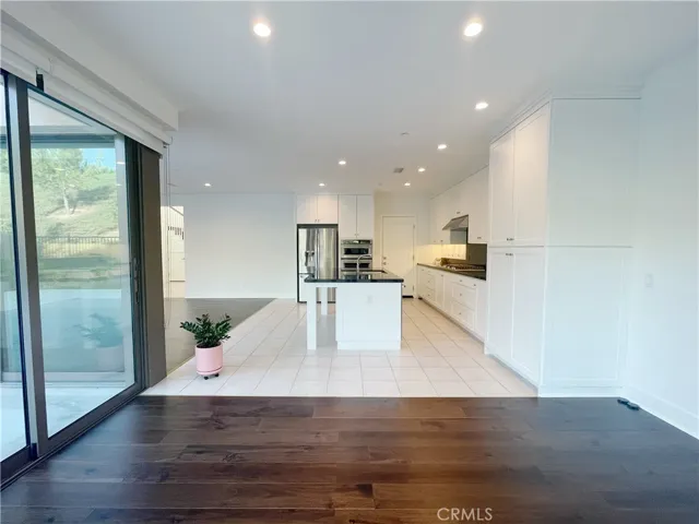 101 Della, Irvine, California 92602