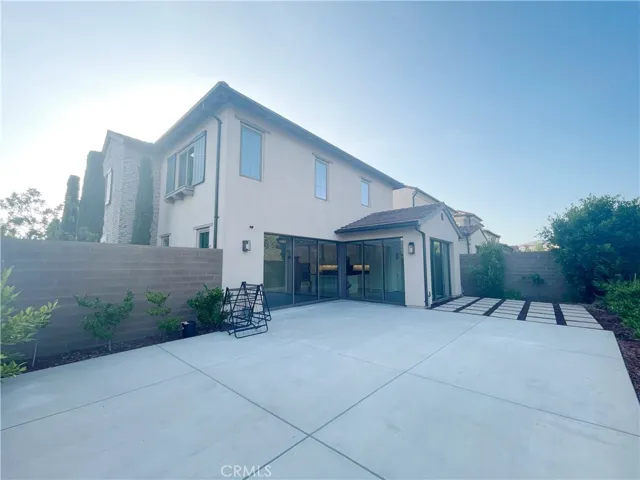 101 Della, Irvine, California 92602