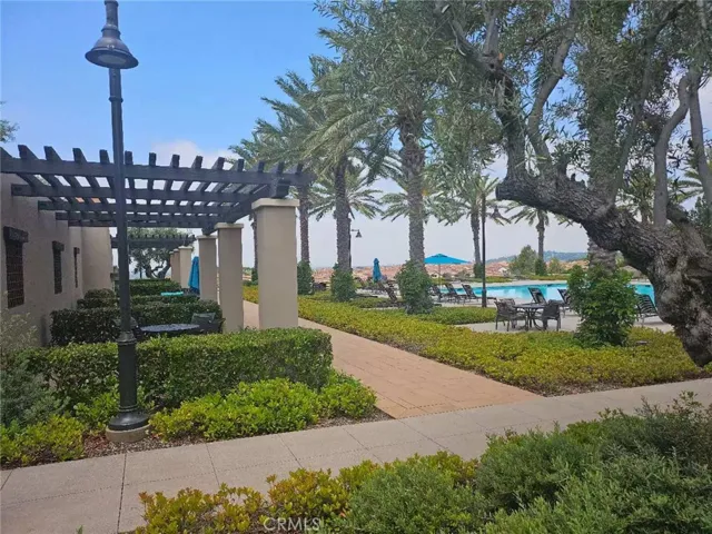 101 Della, Irvine, California 92602