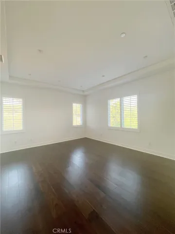 101 Della, Irvine, California 92602