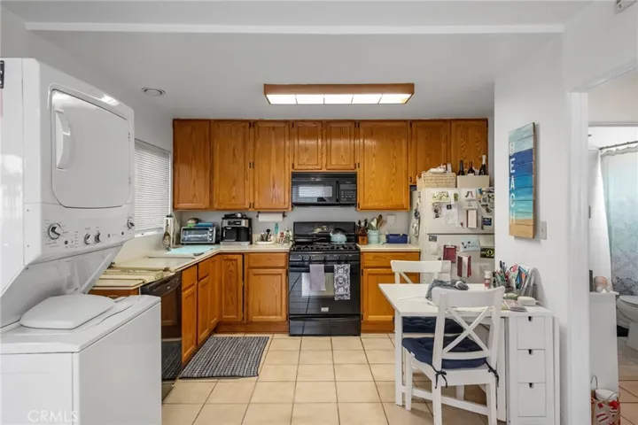 445 Longfellow Avenue, Hermosa Beach, California 90254