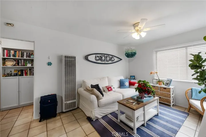 445 Longfellow Avenue, Hermosa Beach, California 90254
