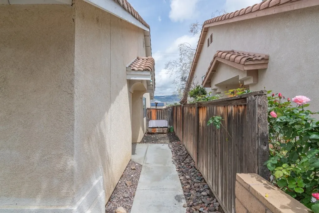 2001 Teco Drive, San Jacinto, California 92583 home-pic-25