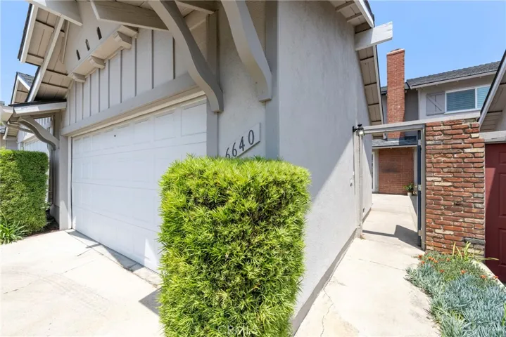 6640 Bridle Circle, Yorba Linda, California 92886