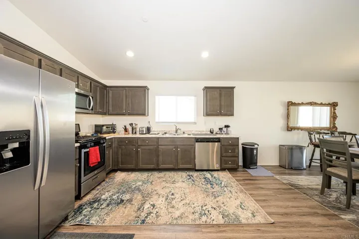 501 Black Cherry Street, San Jacinto, California 92582
