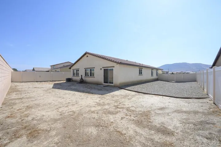 501 Black Cherry Street, San Jacinto, California 92582