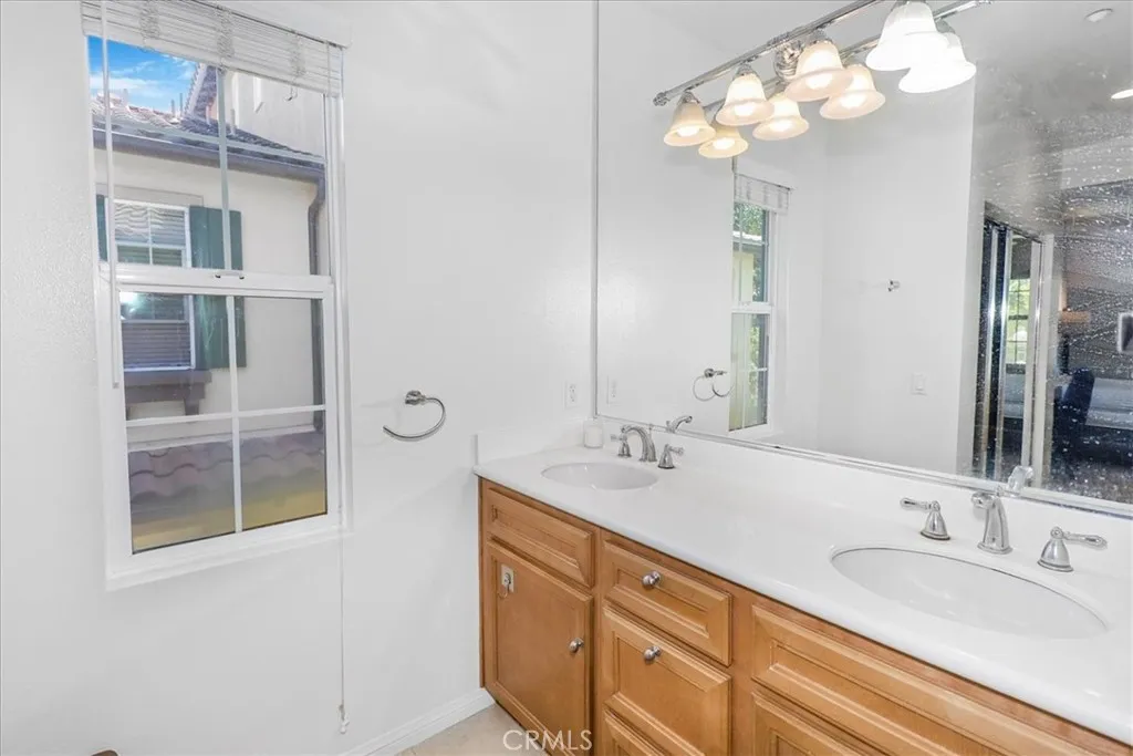 32 Perennial, Irvine, California 92603 home-pic-16