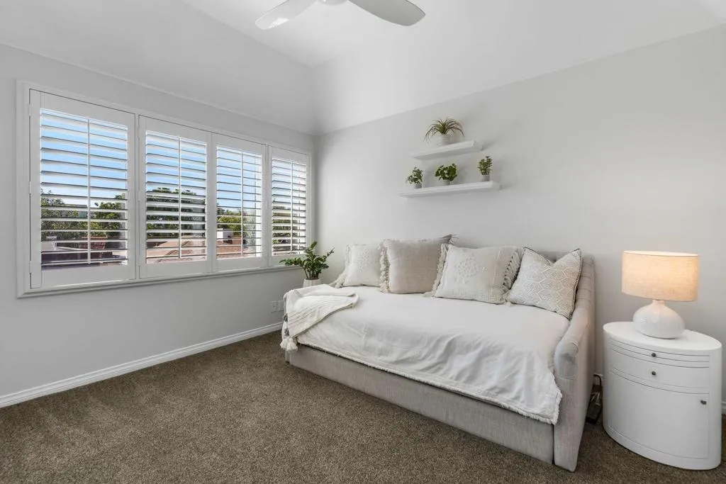 2117 Miramar Drive, Newport Beach, California 92661 home-pic-25