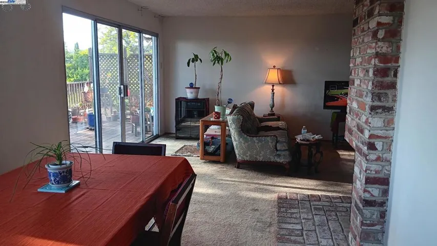 18393 Pepper St, Castro Valley, California 94546