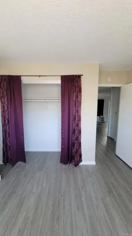 2nd. bedroom - closet