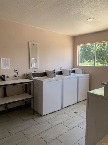 Washers with folding area