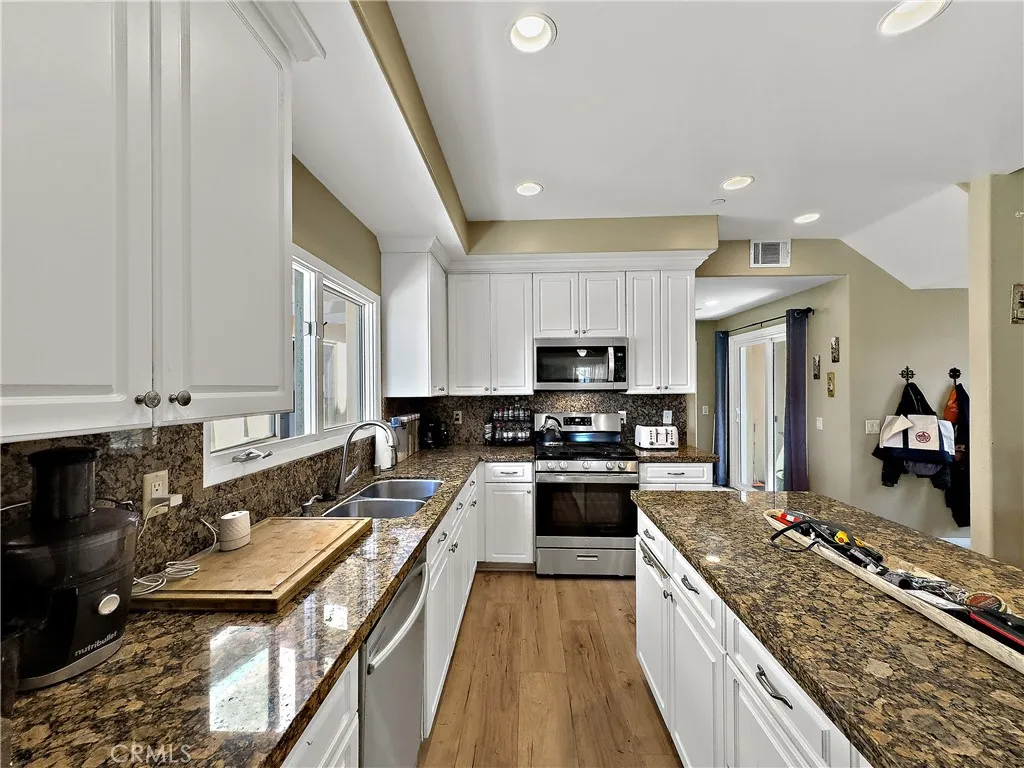 121 Loma Lane, San Clemente, California 92672 home-pic-6
