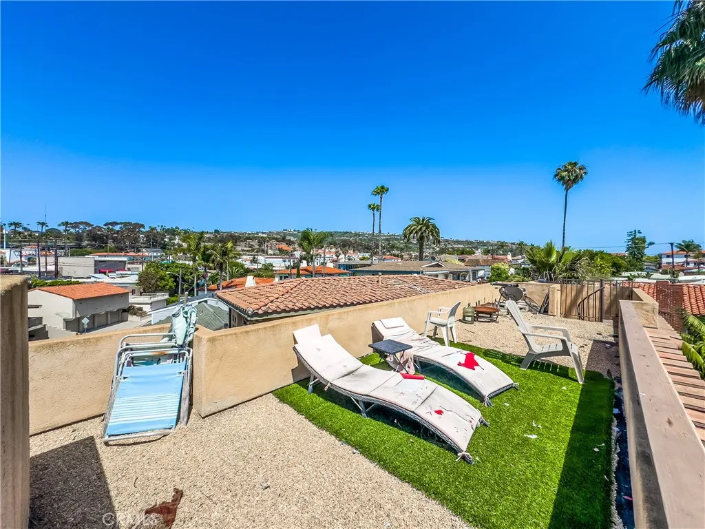 121 Loma Lane, San Clemente, California 92672 home-pic-16