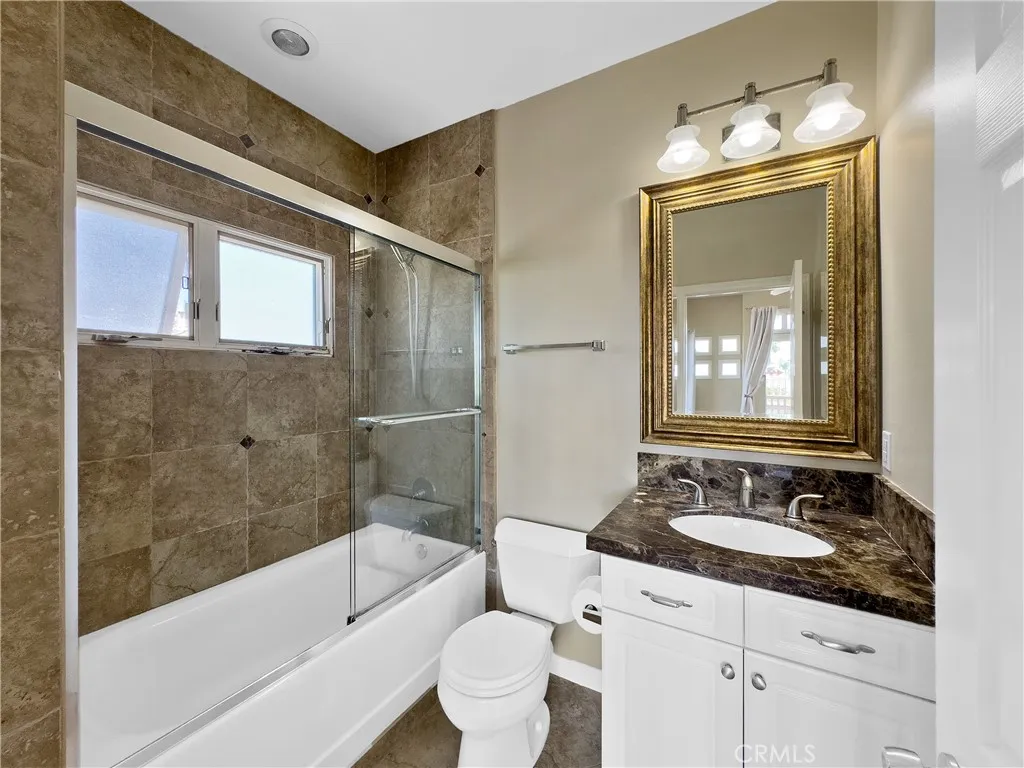 121 Loma Lane, San Clemente, California 92672 home-pic-24