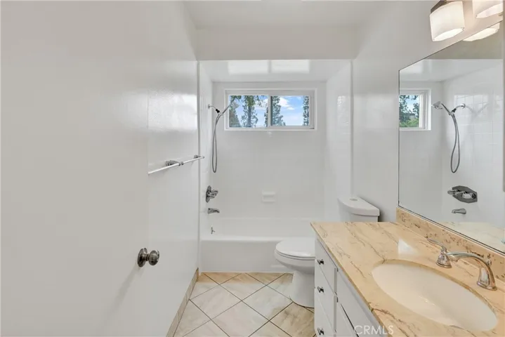 Full bath