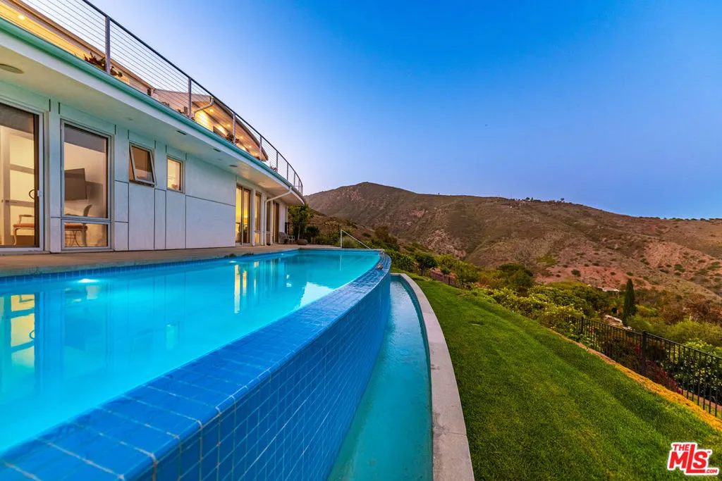 28405 Via Acero Street, Malibu, California 90265, 8 Bedrooms Bedrooms, ,9 BathroomsBathrooms,Residential,For Sale,Via Acero,25548427