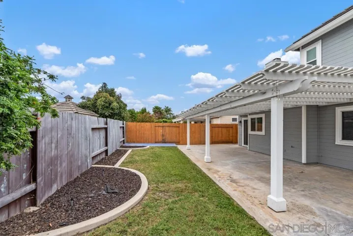 14060 Pebble Brook Ln, San Diego, California 92128