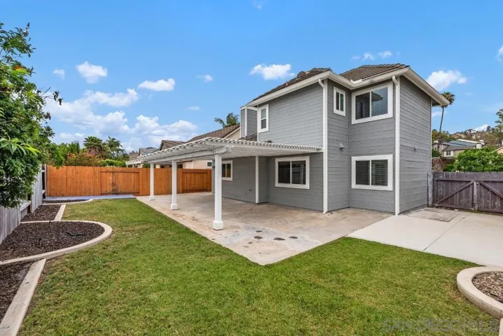 14060 Pebble Brook Ln, San Diego, California 92128