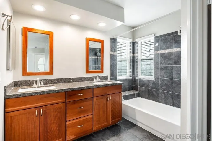 14060 Pebble Brook Ln, San Diego, California 92128