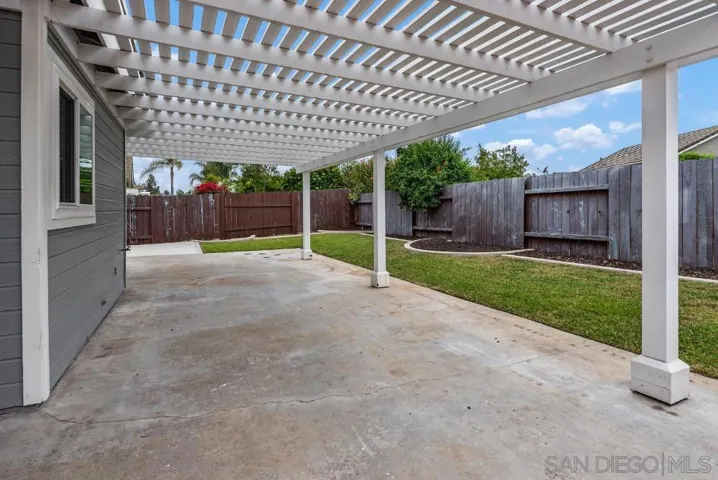 14060 Pebble Brook Ln, San Diego, California 92128