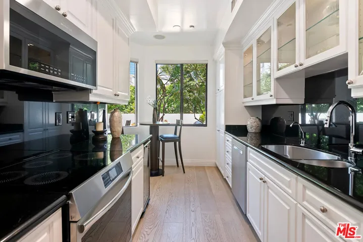 2102 Century Park Lane 101, Los Angeles, California 90067