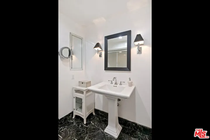 2102 Century Park Lane 101, Los Angeles, California 90067
