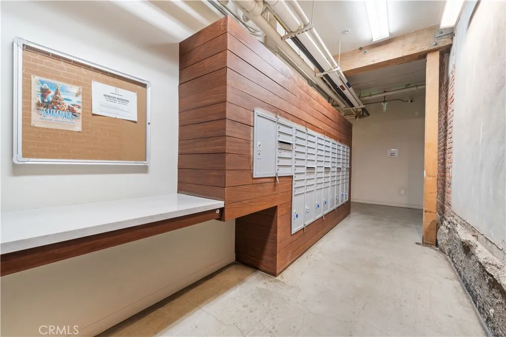 527 Molino Street 213, Los Angeles, California 90013 home-pic-30