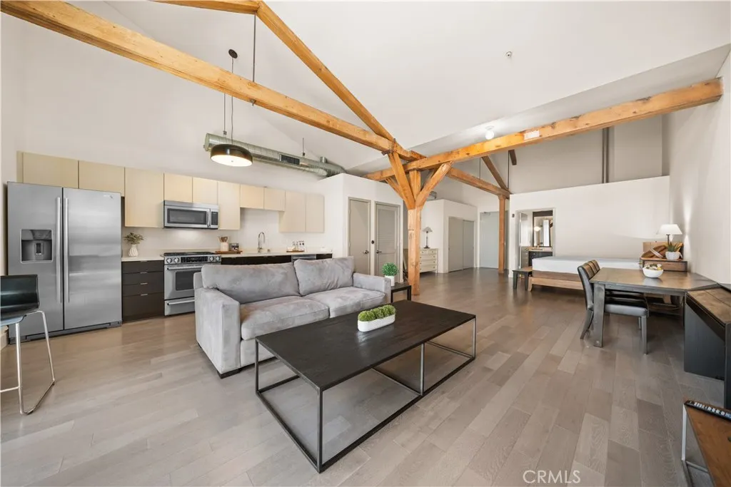 527 Molino Street 213, Los Angeles, California 90013 home-pic-12