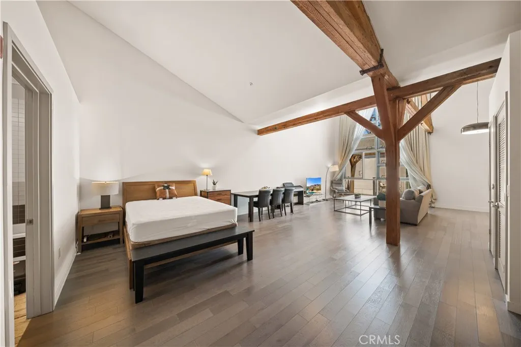 527 Molino Street 213, Los Angeles, California 90013 home-pic-3