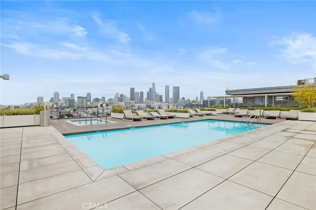 527 Molino Street 213, Los Angeles, California 90013 home-pic-0