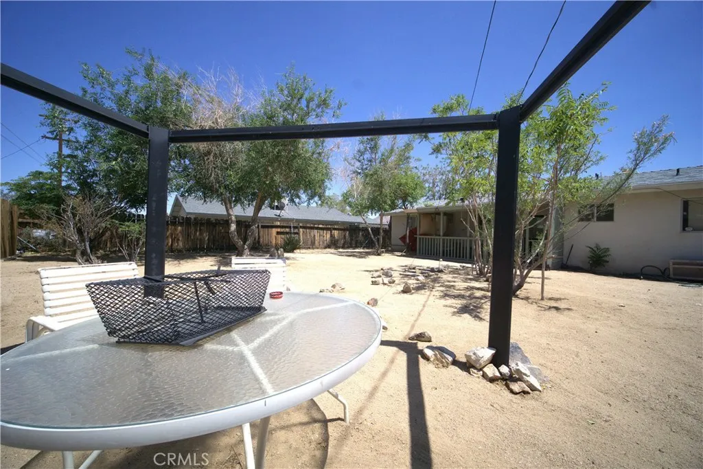 61740 Oleander Drive, Joshua Tree, California 92252 home-pic-28